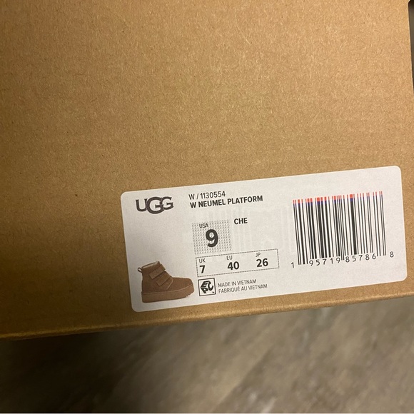 UGG | Neumel Platform Boots In Chestnut Suede NEW - Picture 14 of 15